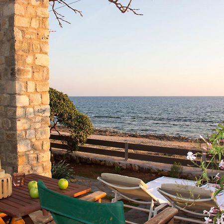 Bostani Seaside House Mani Ágios Nikolaos Exterior foto